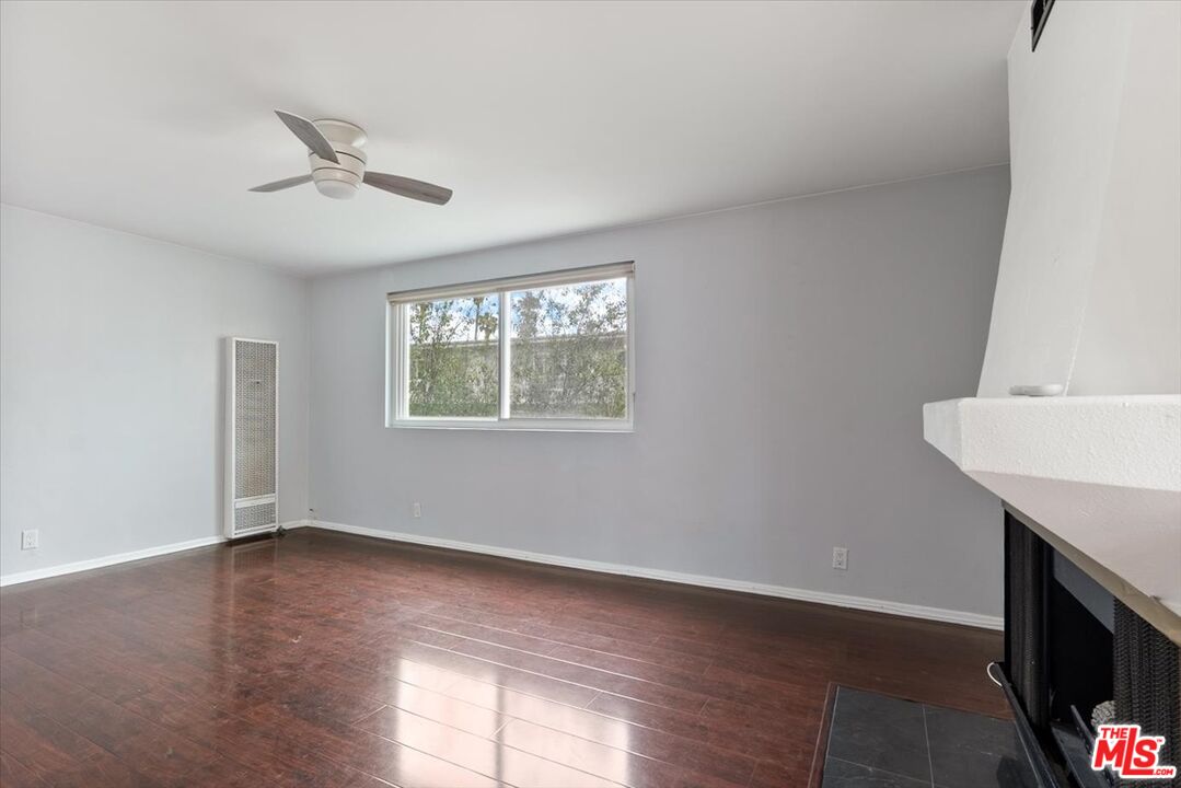 828 5th St Unit: 10
