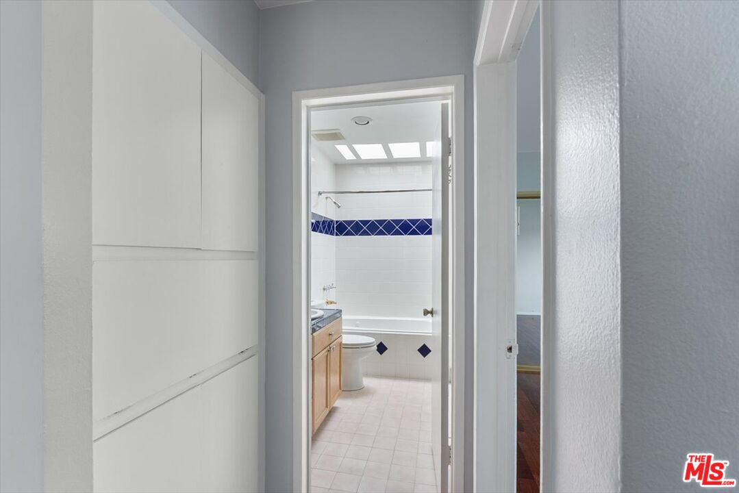 828 5th St Unit: 10