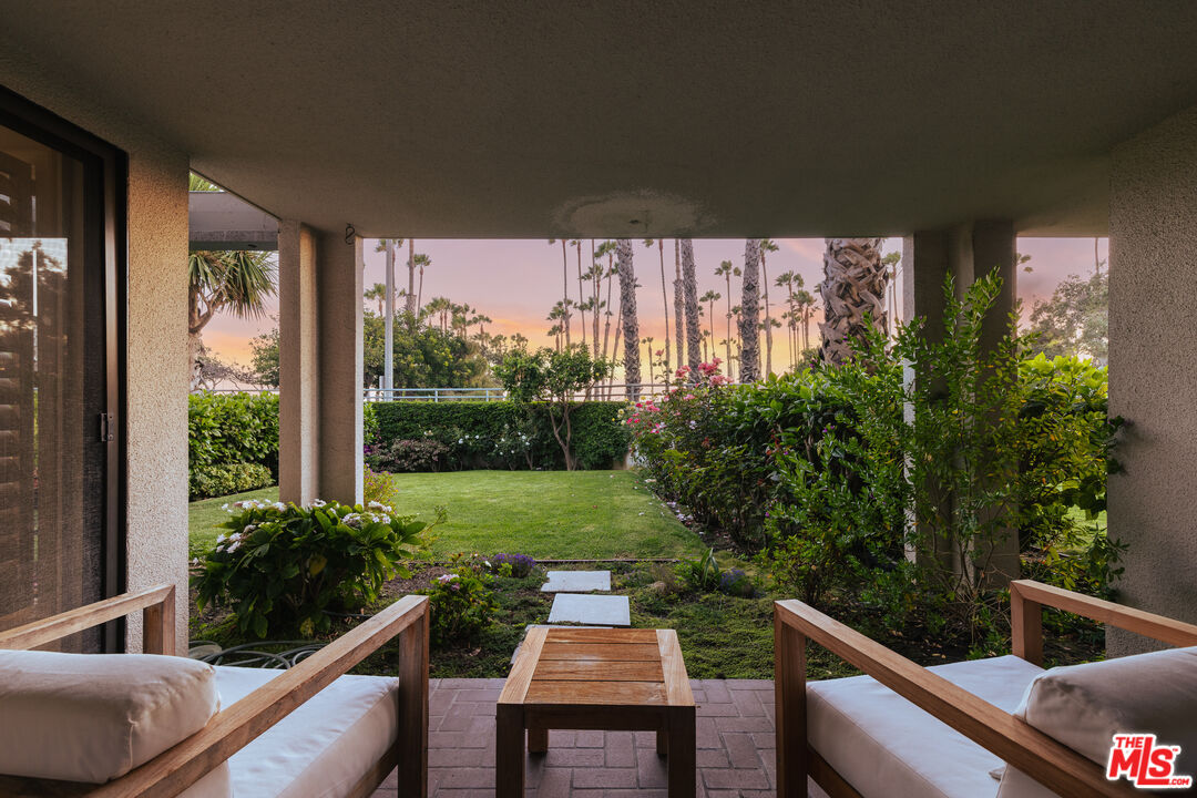 20 Ocean Park Blvd Unit: 7
