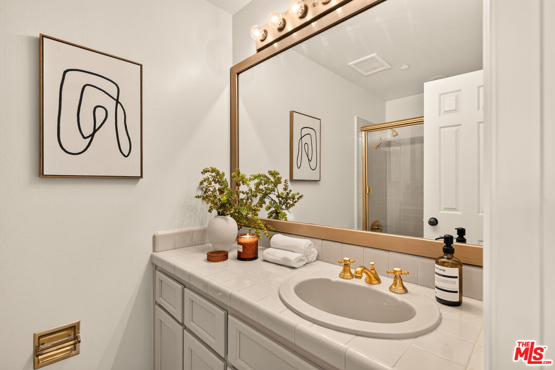 20 Ocean Park Blvd Unit: 7