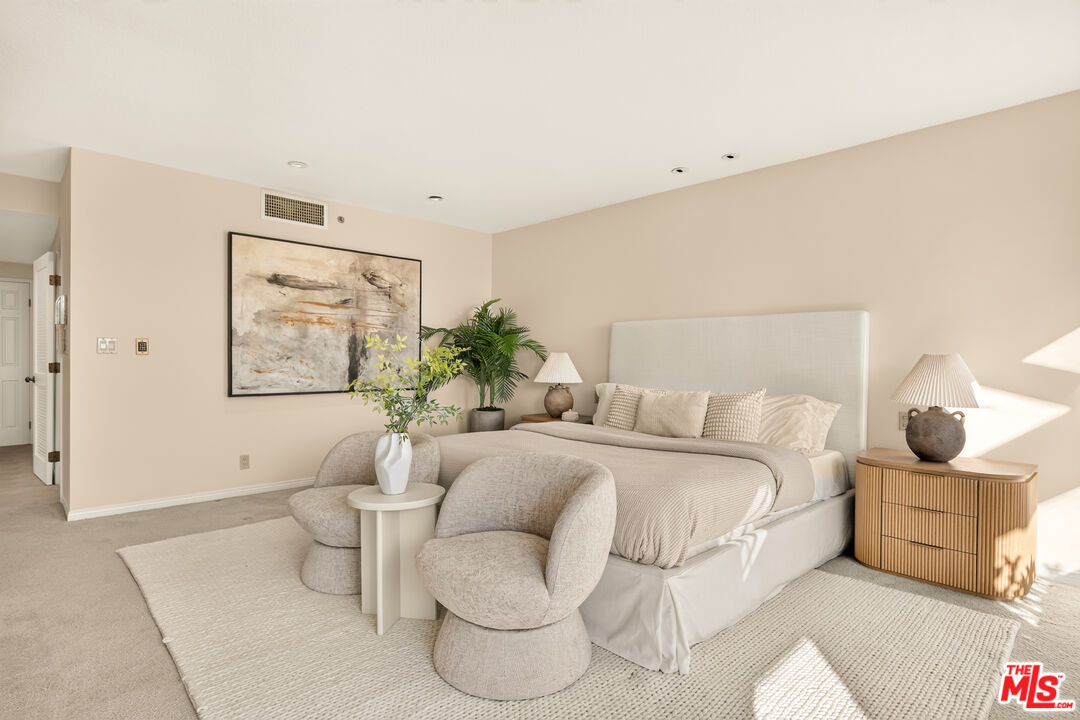 20 Ocean Park Blvd Unit: 7