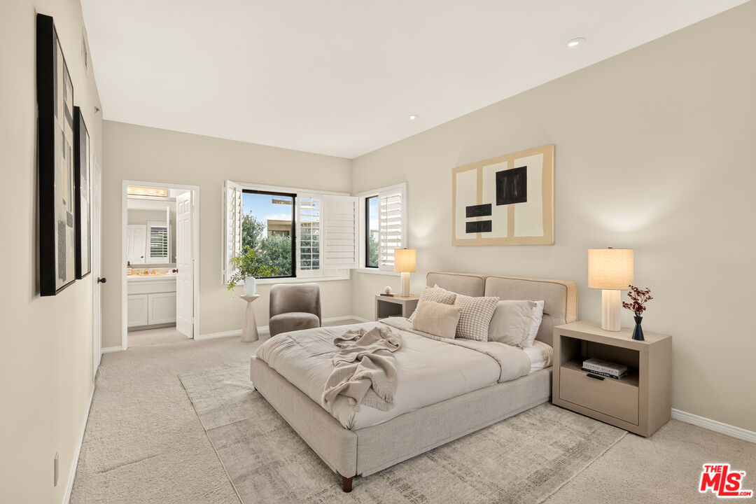 20 Ocean Park Blvd Unit: 7
