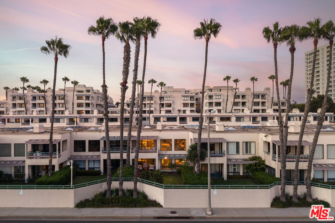 20 Ocean Park Blvd Unit: 7