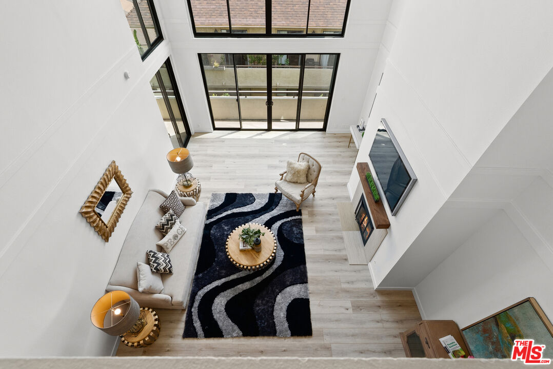 1880 Veteran Ave Unit: 306