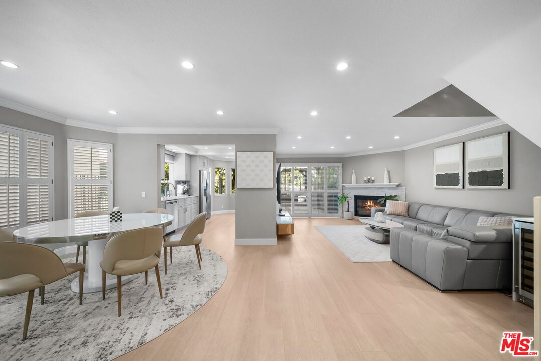 5413 Mark Ct
