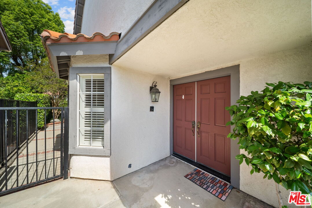 5413 Mark Ct