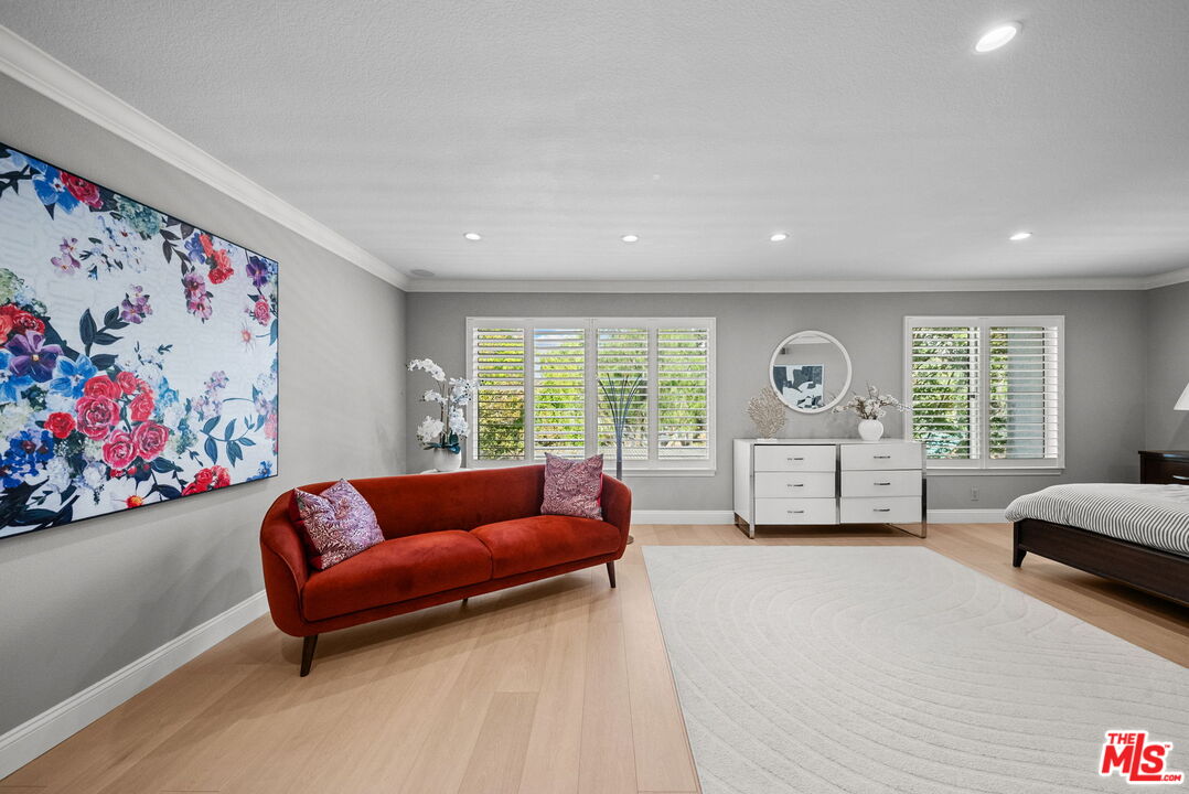 5413 Mark Ct