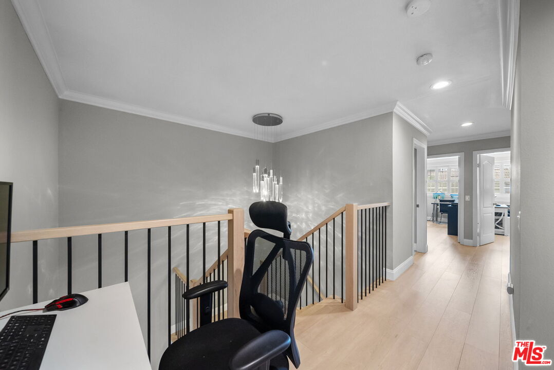 5413 Mark Ct