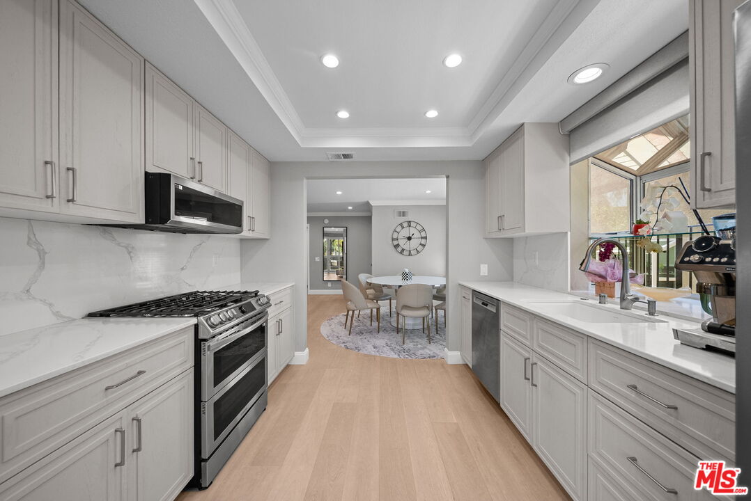 5413 Mark Ct