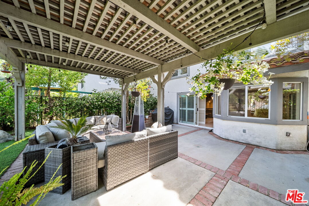 5413 Mark Ct