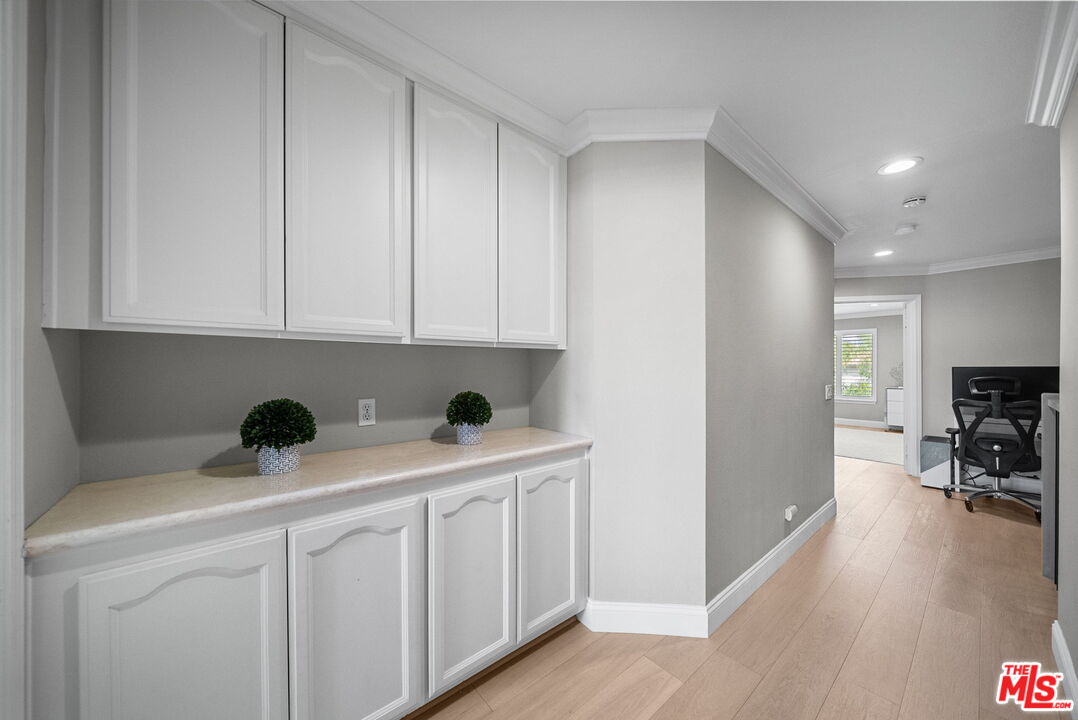 5413 Mark Ct