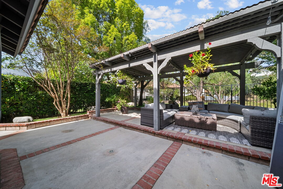 5413 Mark Ct