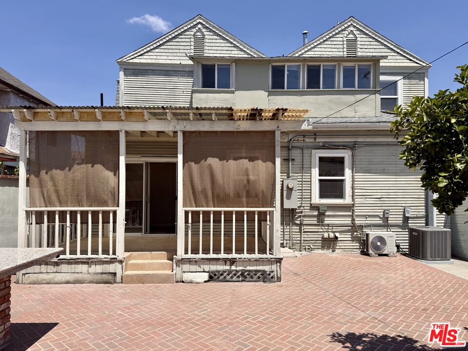 1333 Arapahoe St