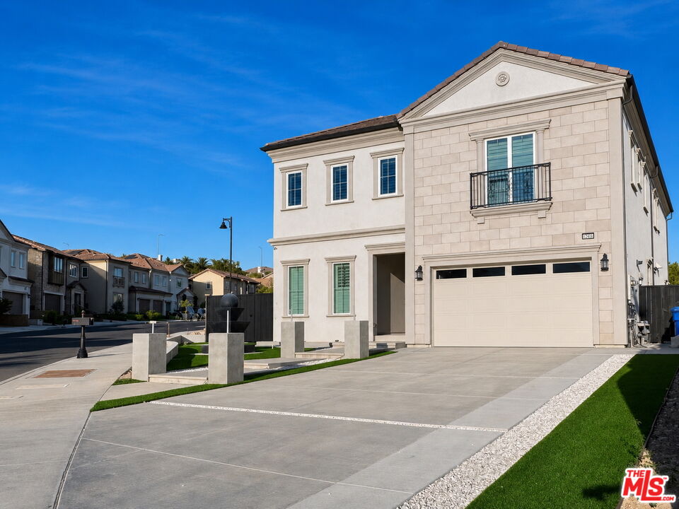 12316 N Finch Ct