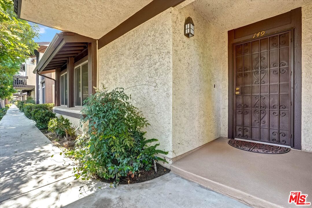 6716 Clybourn Ave Unit: 149