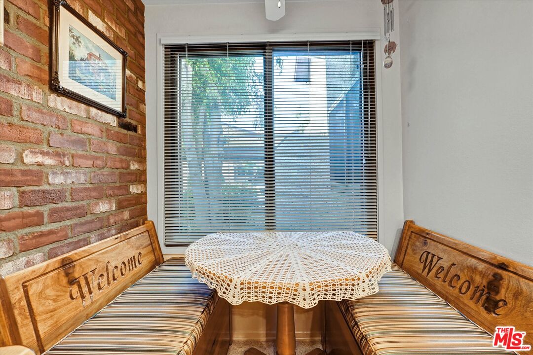 6716 Clybourn Ave Unit: 149