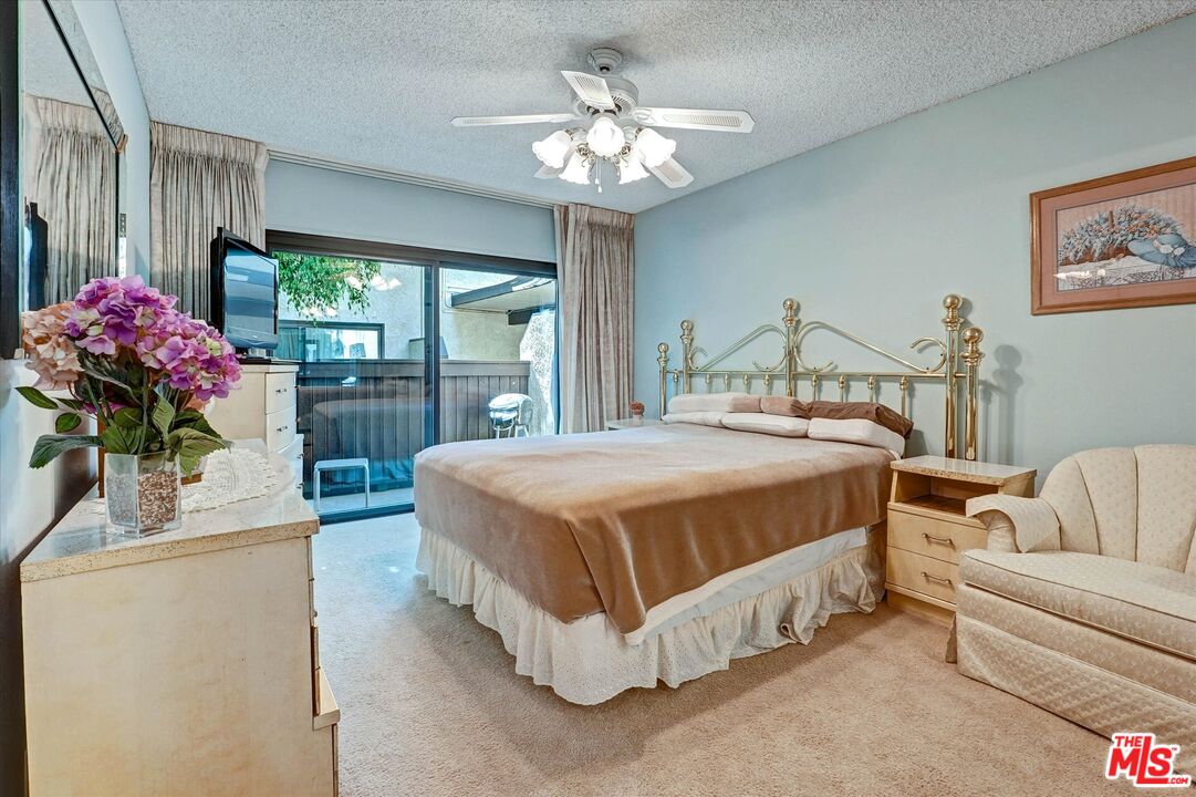6716 Clybourn Ave Unit: 149