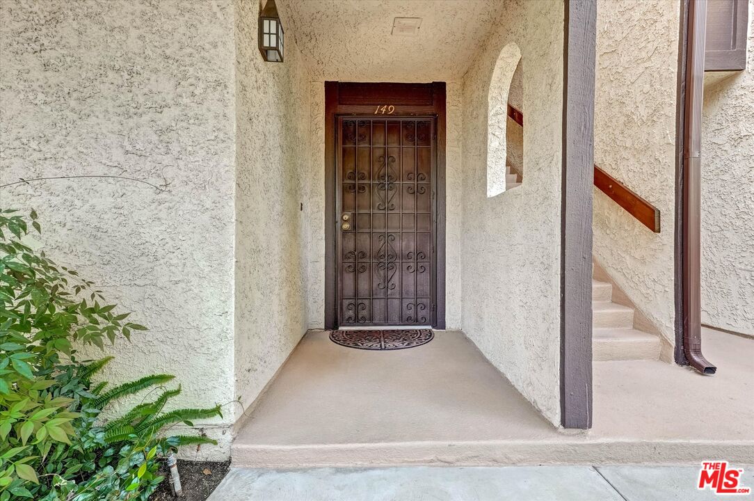 6716 Clybourn Ave Unit: 149