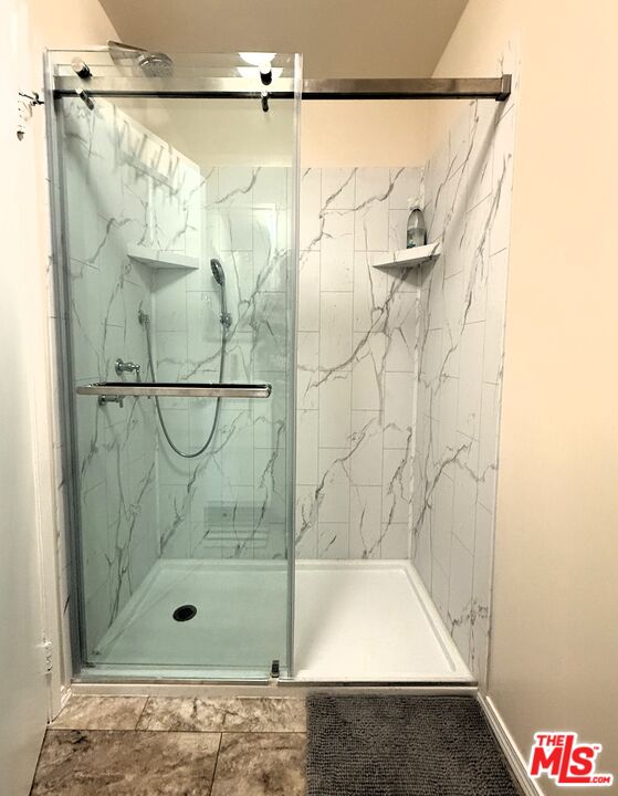 950 N Kings Rd Unit: 245