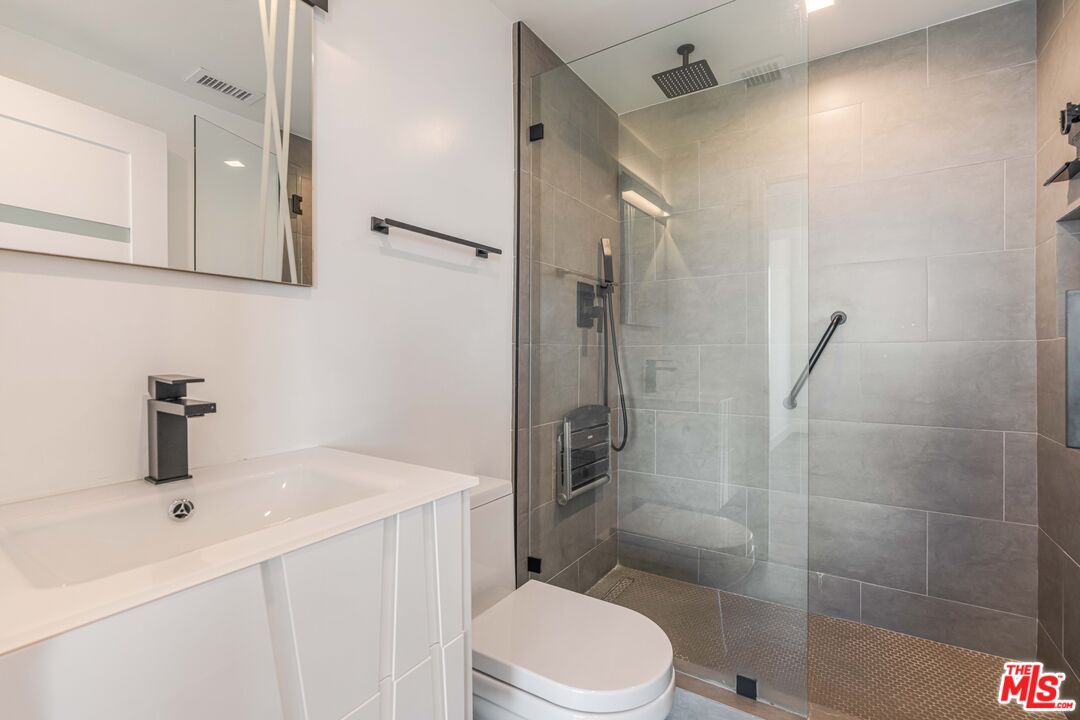 10501 Wilshire Blvd Unit: 1812