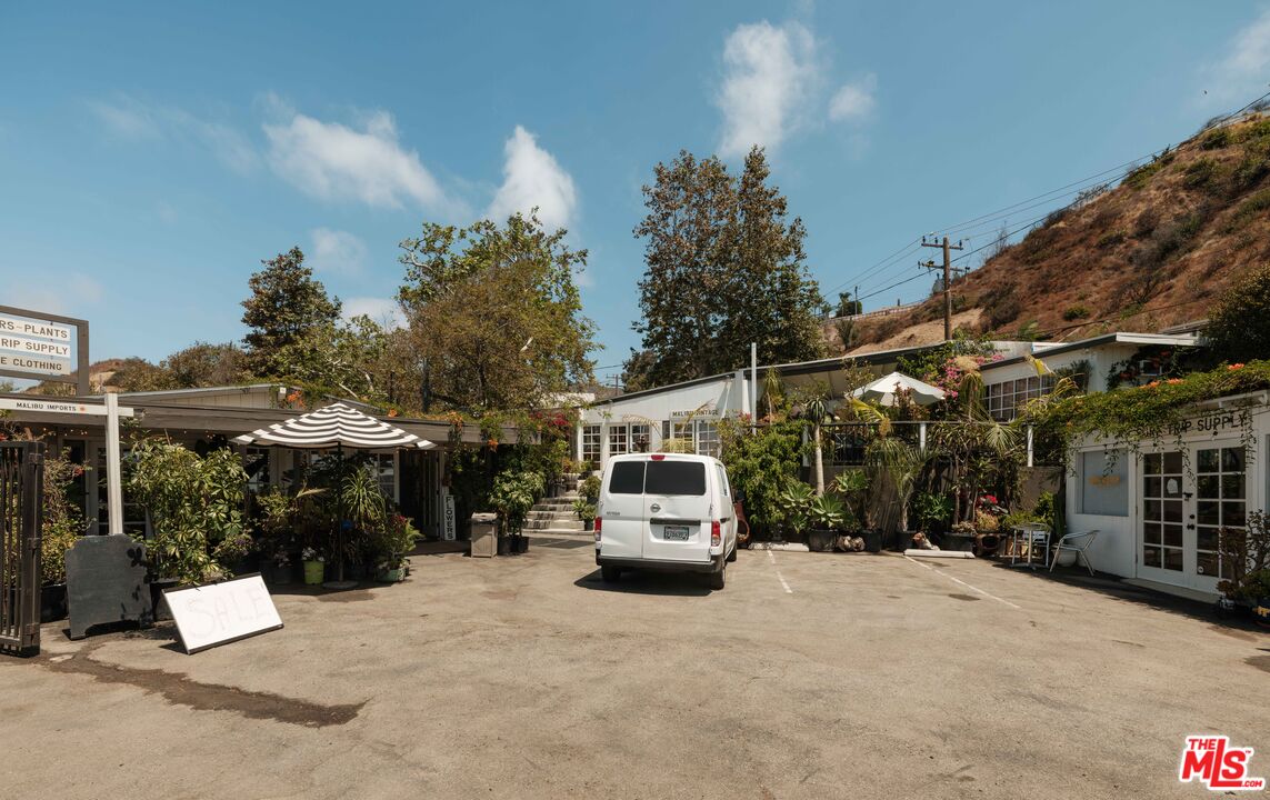 21201 Pacific Coast Hwy