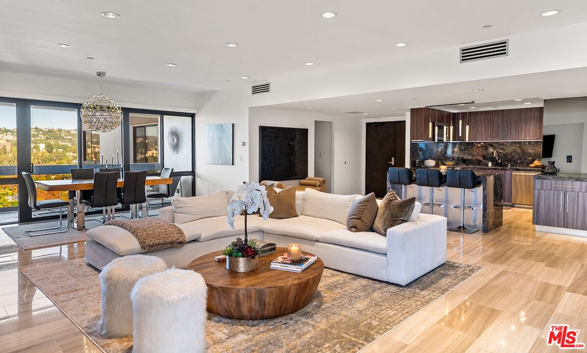 10445 Wilshire Blvd Unit: 1905