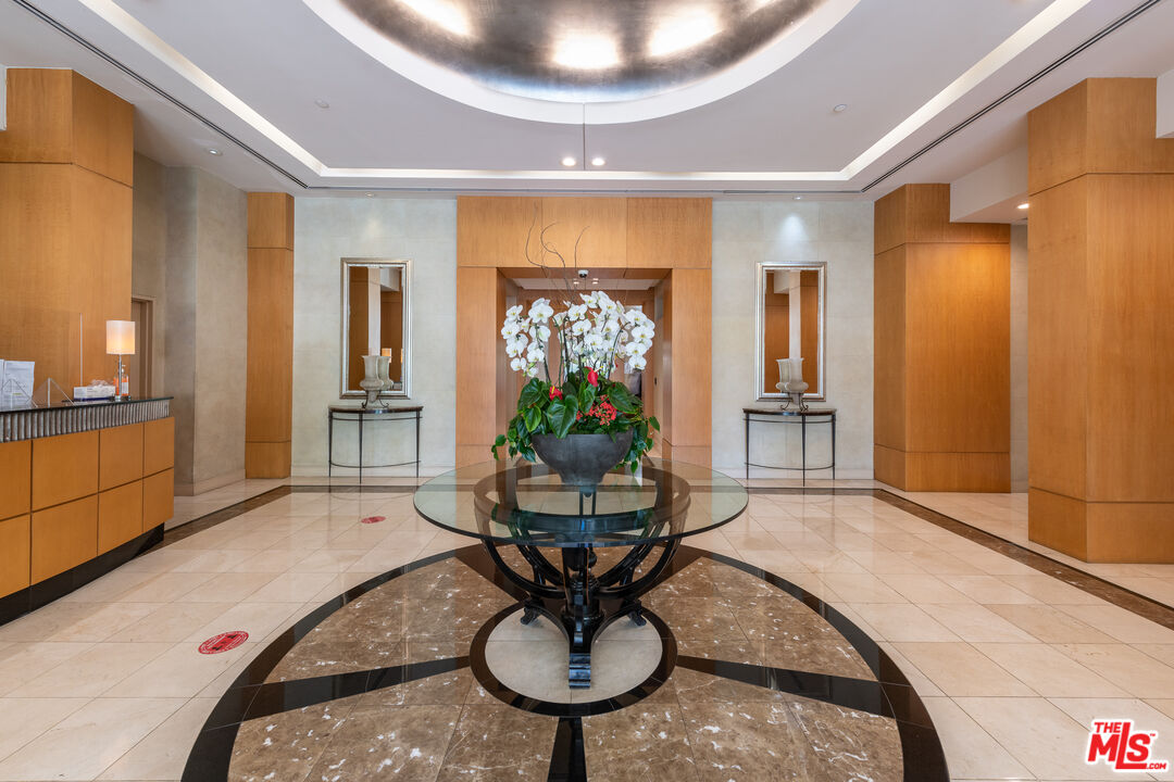 10445 Wilshire Blvd Unit: 1905