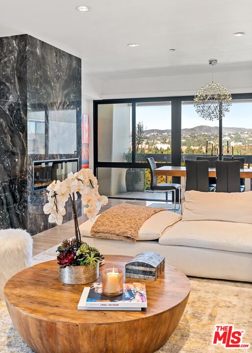 10445 Wilshire Blvd Unit: 1905