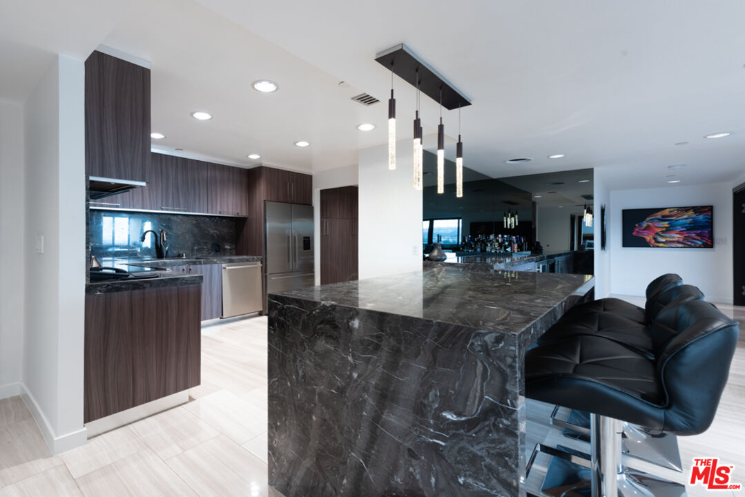 10445 Wilshire Blvd Unit: 1905