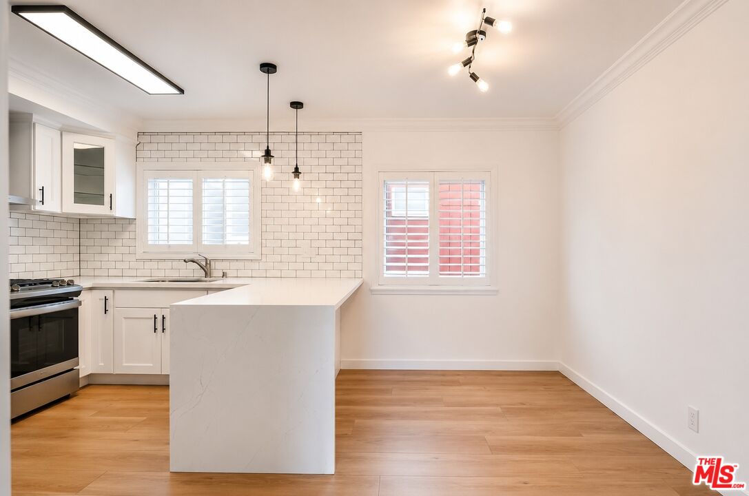 929 Idaho Ave Unit: 6