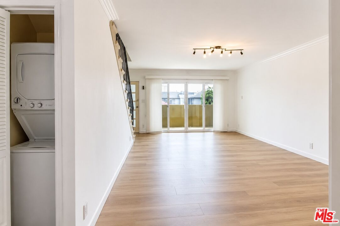 929 Idaho Ave Unit: 6