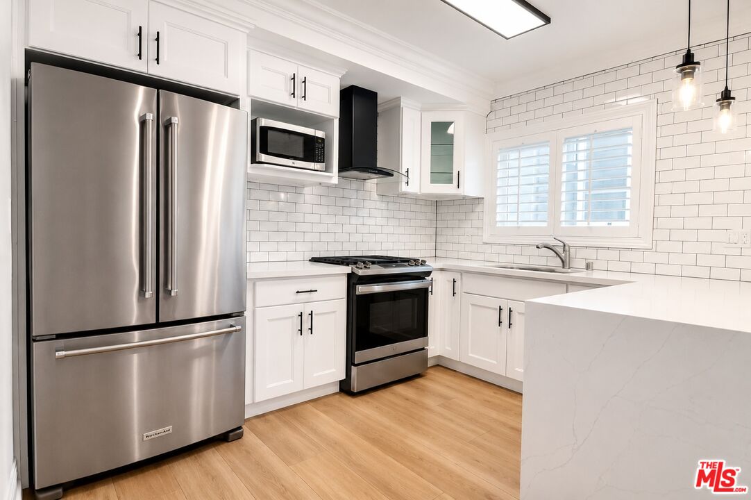 929 Idaho Ave Unit: 6
