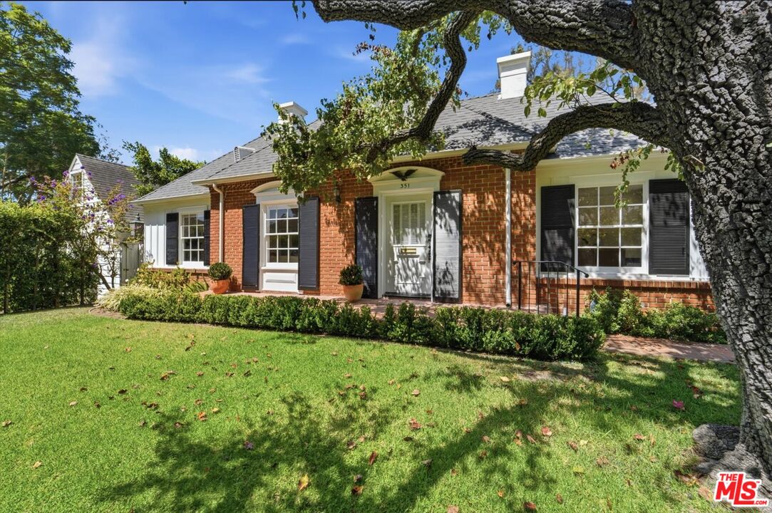 351 Veteran Ave