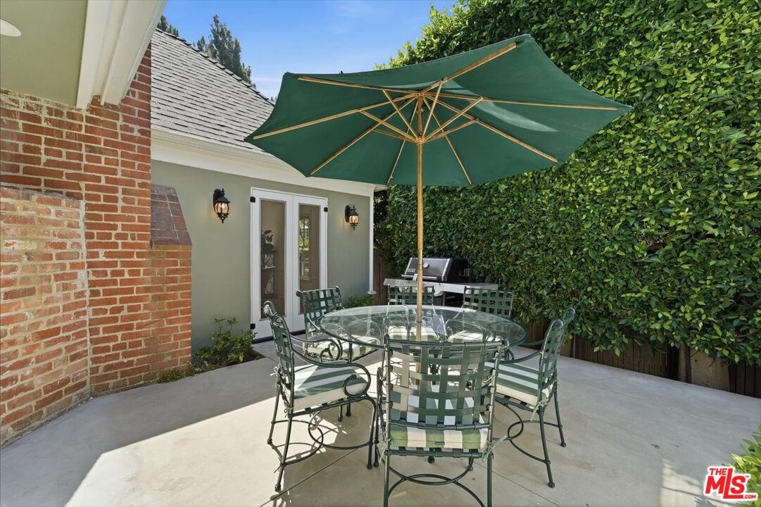 351 Veteran Ave