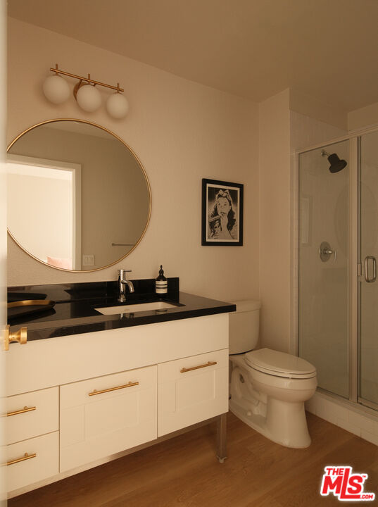585 N Rossmore Ave Unit: 508