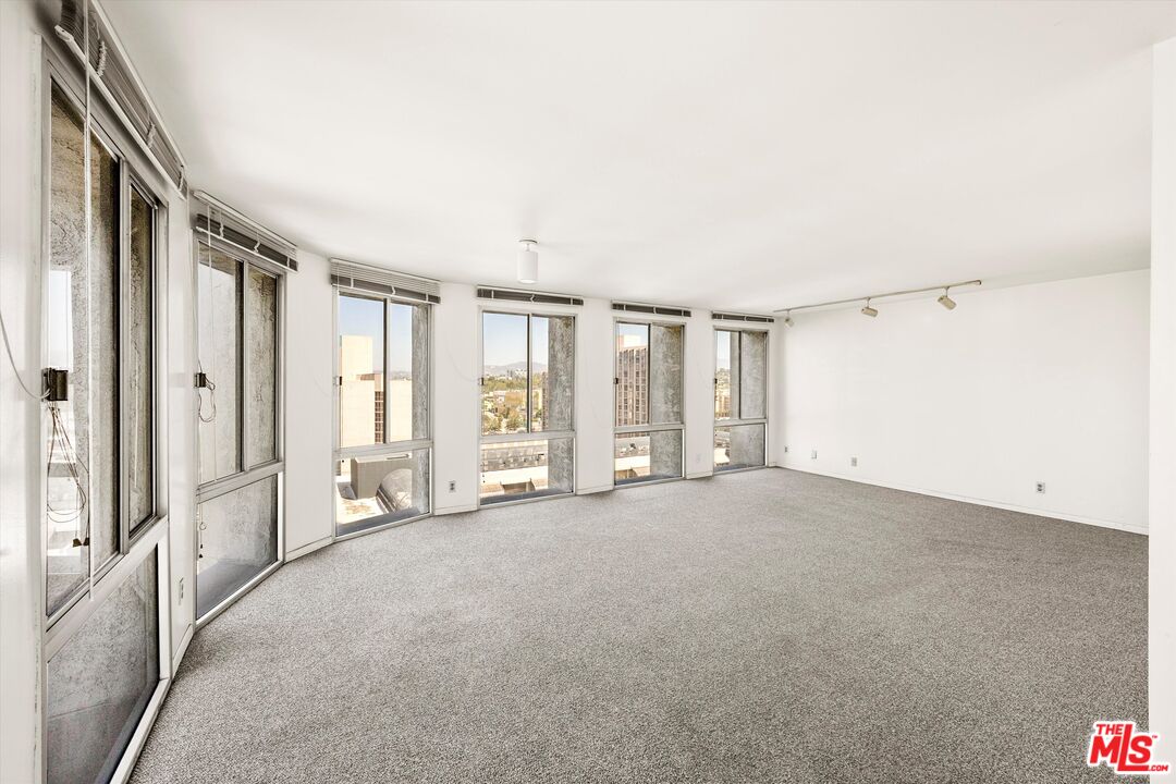 800 W 1st St Unit: 908