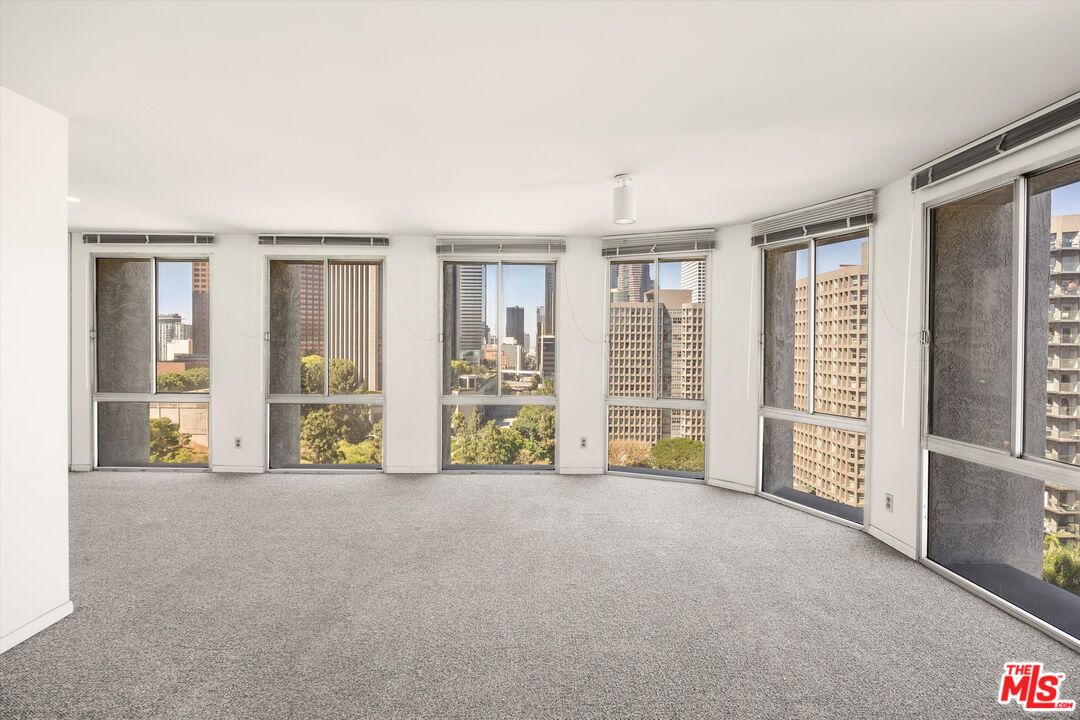 800 W 1st St Unit: 908