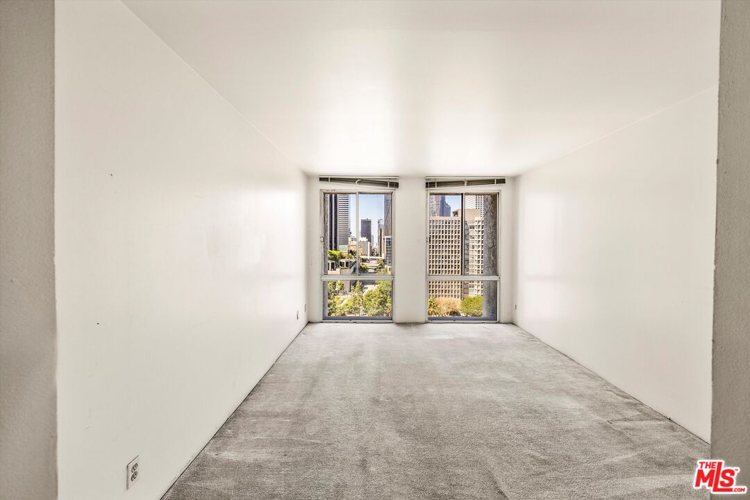800 W 1st St Unit: 908