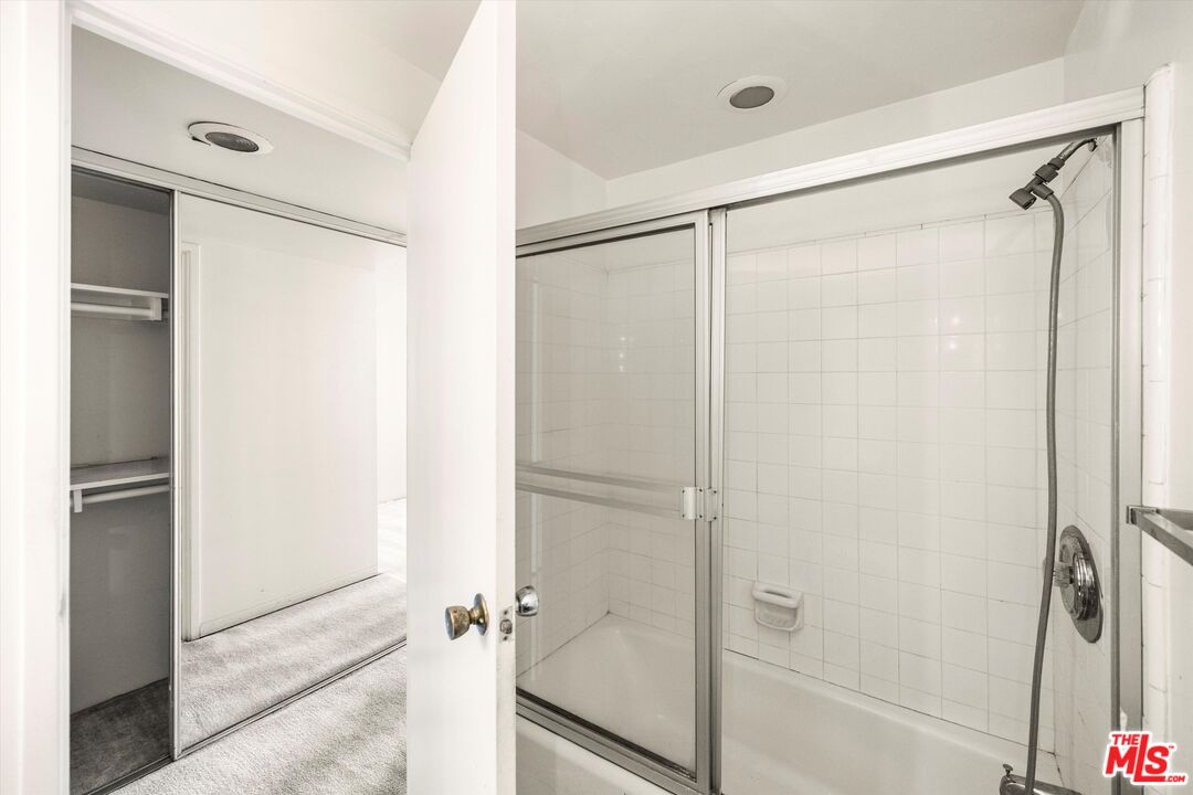 800 W 1st St Unit: 908