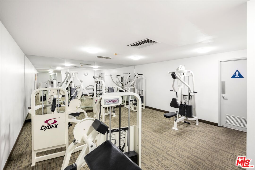 800 W 1st St Unit: 908