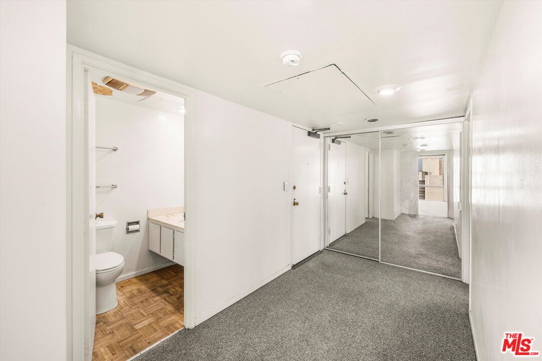 800 W 1st St Unit: 908