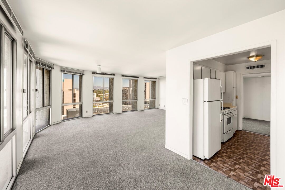 800 W 1st St Unit: 908