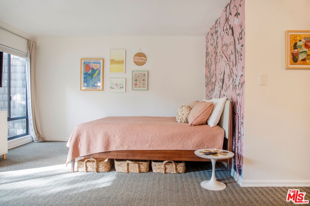 950 N Kings Rd Unit: 168