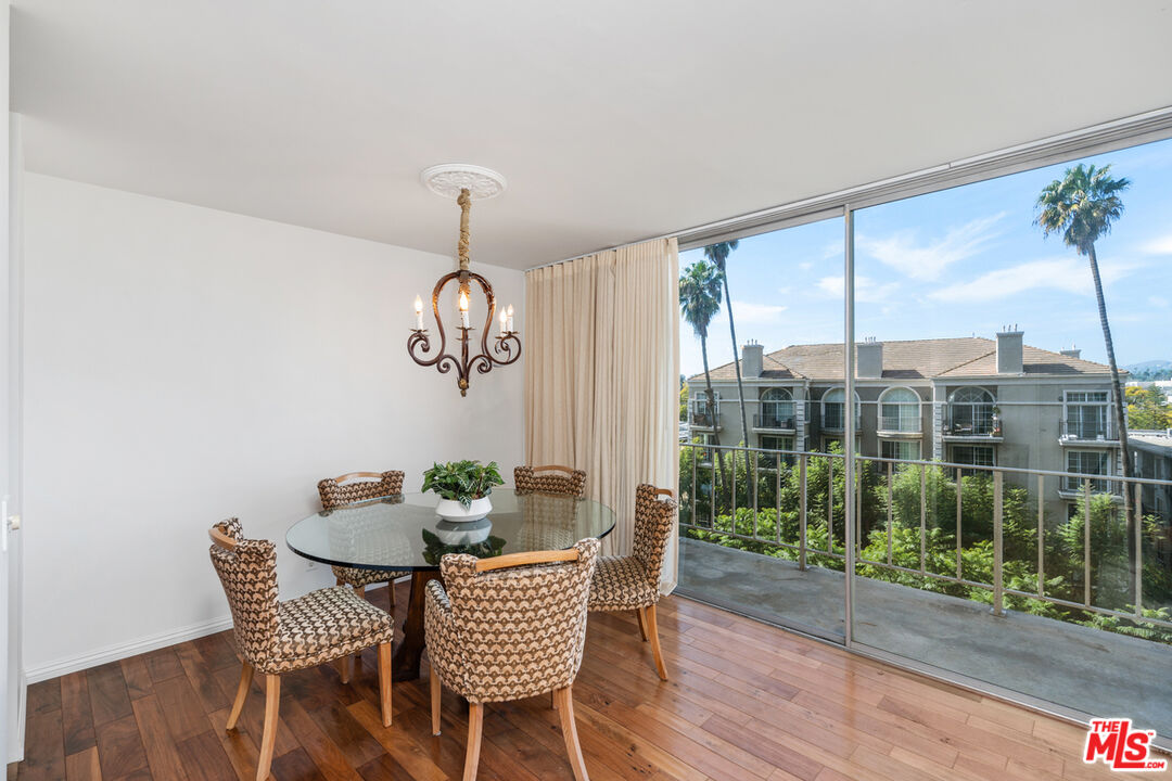 100 S Doheny Dr Unit: 503