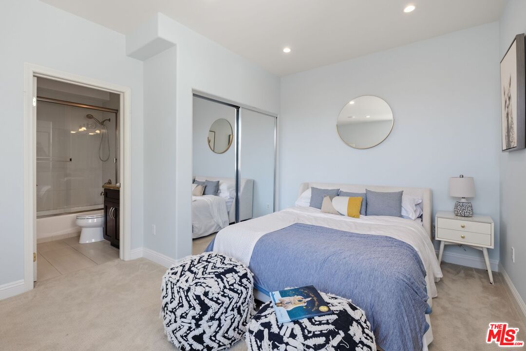 11763 Iowa Ave Unit: 1