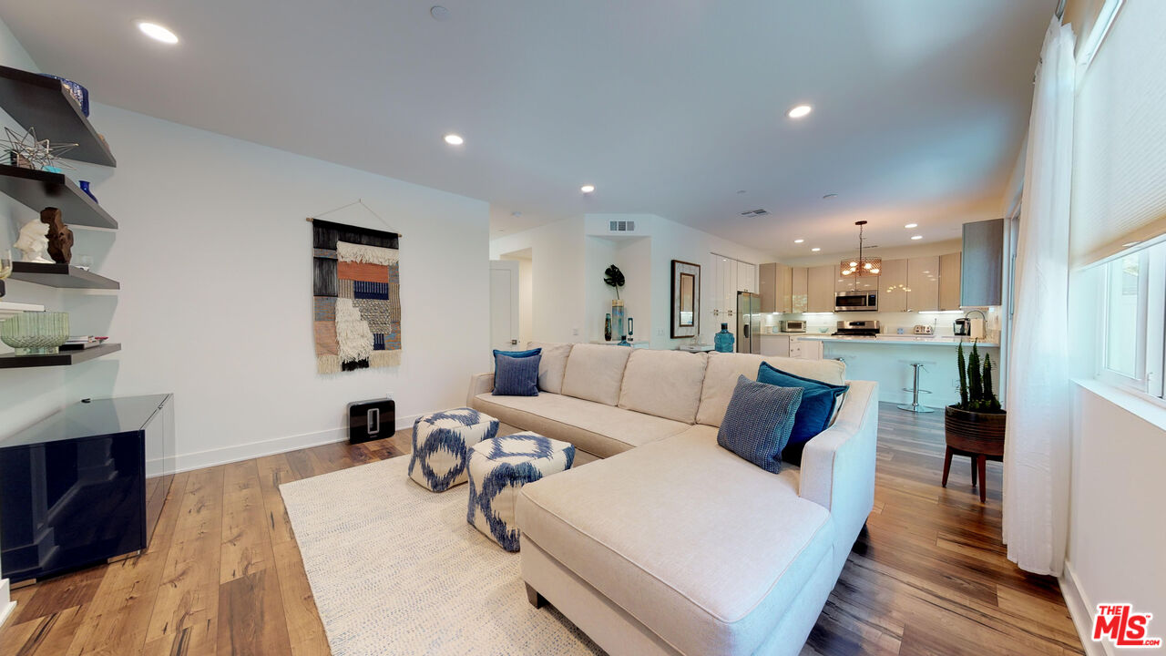 19725 Corbin Ln