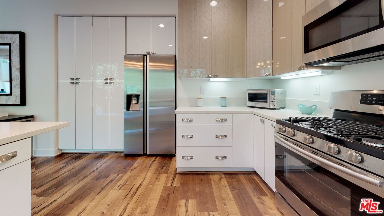 19725 Corbin Ln