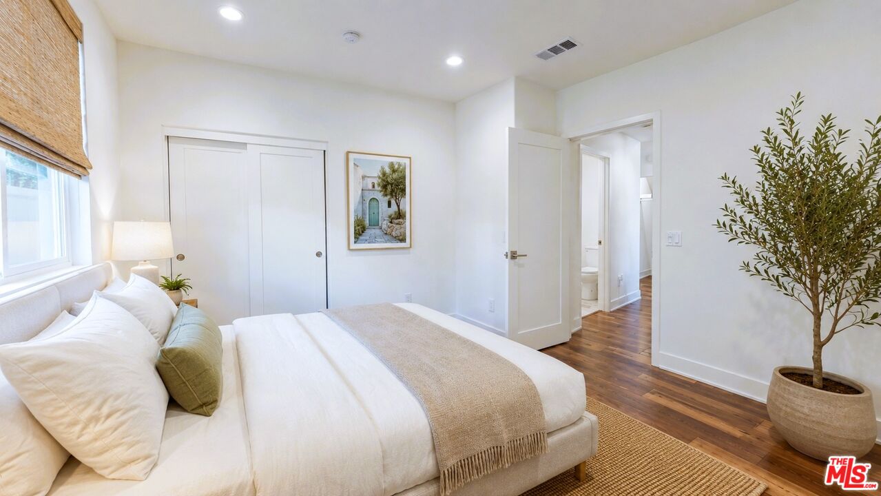 19725 Corbin Ln