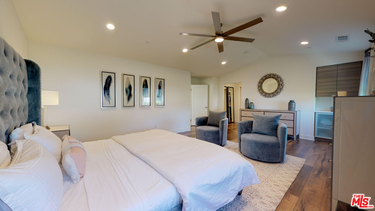 19725 Corbin Ln