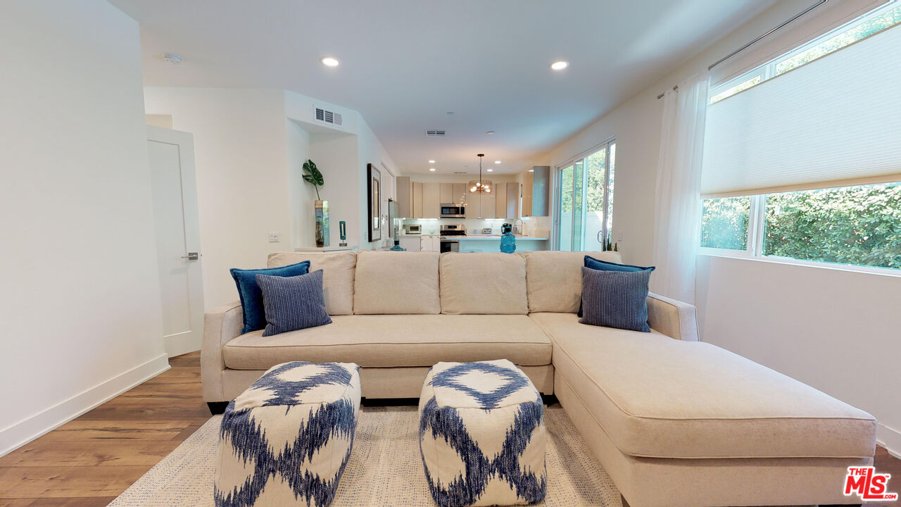 19725 Corbin Ln